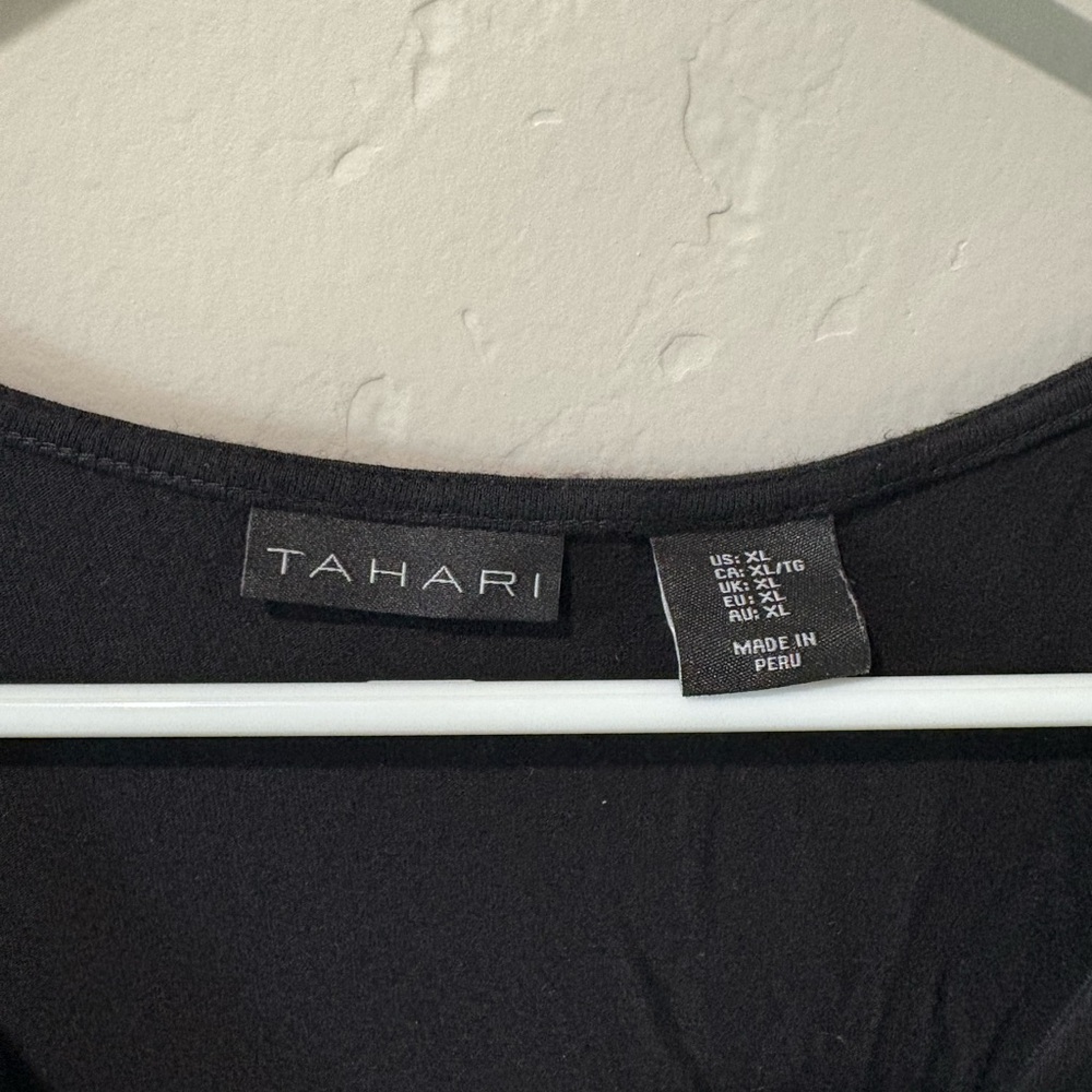 Tahari Black Short Sleeve V-Neck Tee - Picture 2 of 7